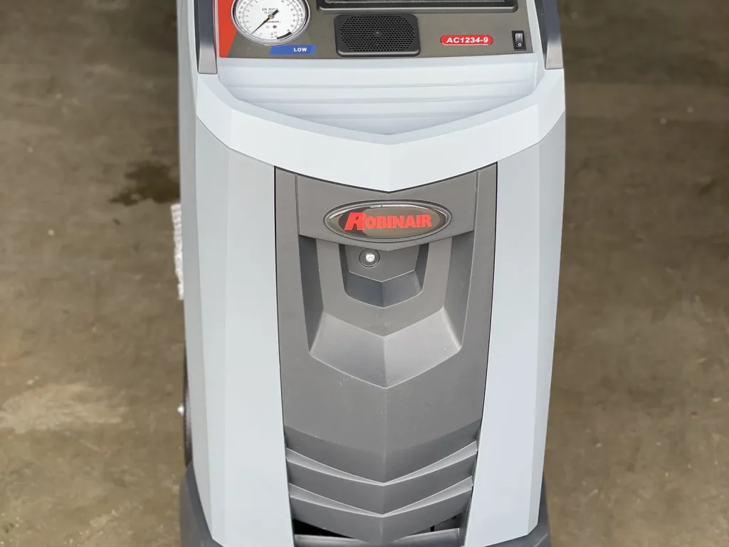A/C recovery and recharge machine in the Comtires shop in Ontario, CA
